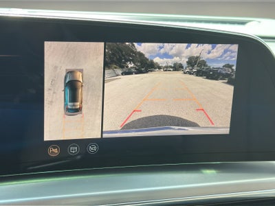 2024 Cadillac LYRIQ Luxury 3