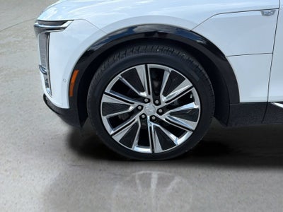 2024 Cadillac LYRIQ Luxury 3