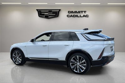 2024 Cadillac LYRIQ Luxury 3