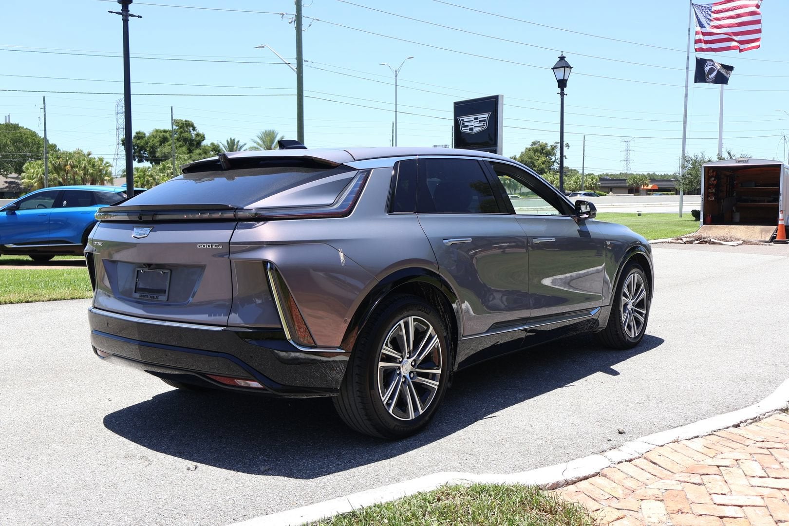 2024 Cadillac LYRIQ Luxury 3