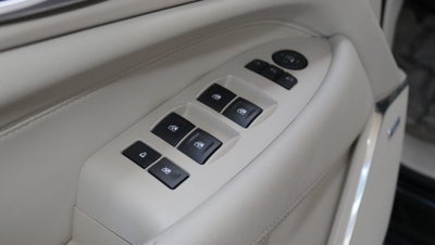 2016 Cadillac Escalade Luxury Collection