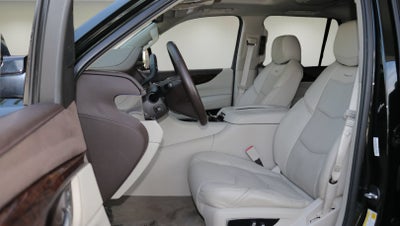 2016 Cadillac Escalade Luxury Collection