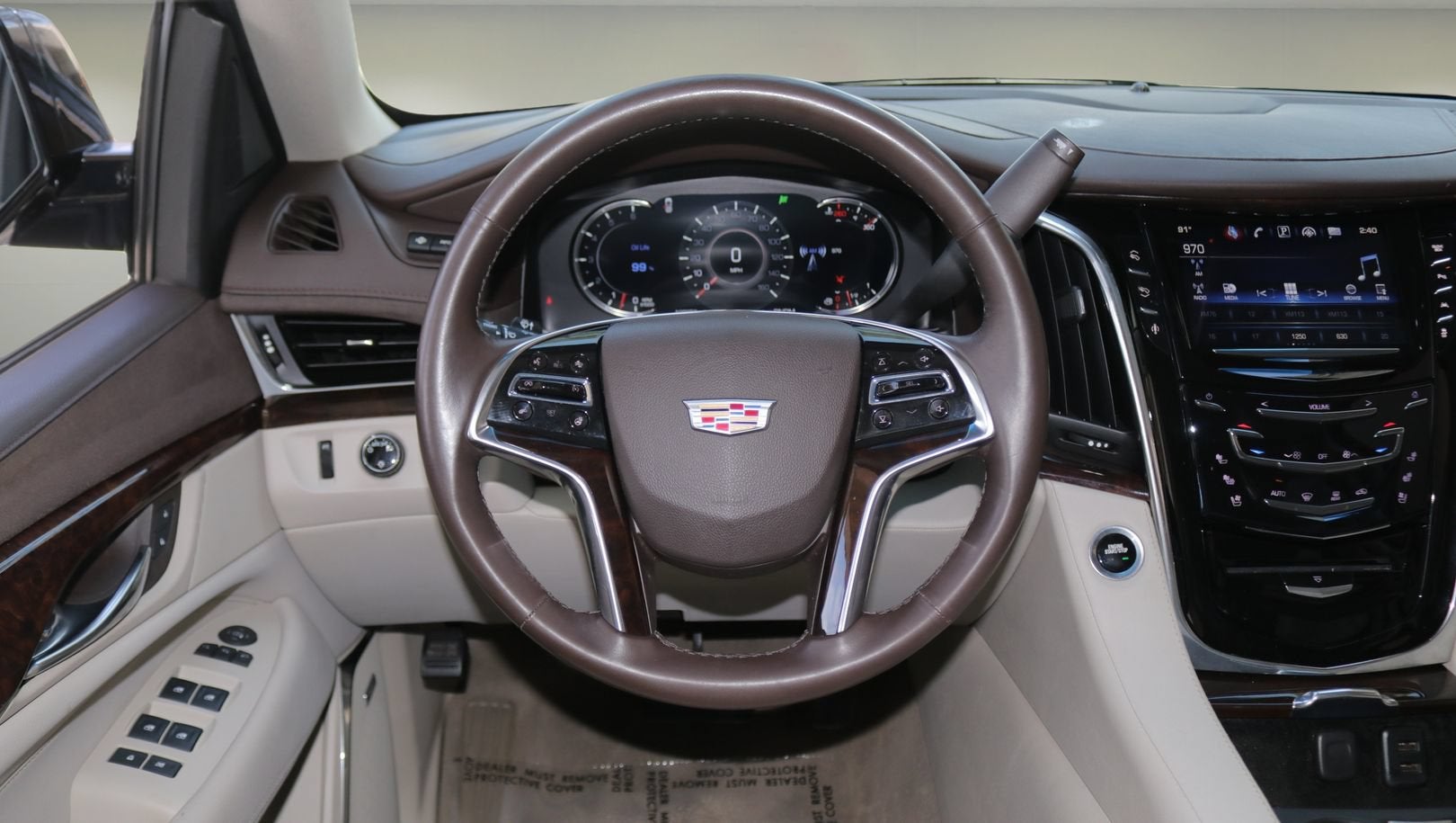 2016 Cadillac Escalade Luxury Collection