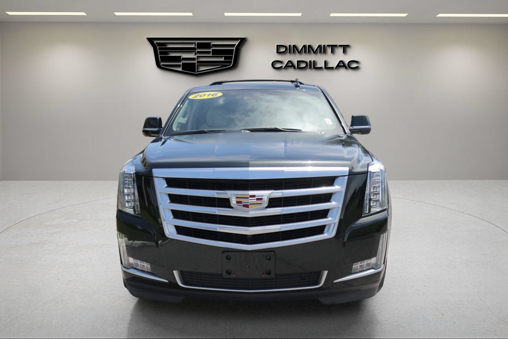 2016 Cadillac Escalade Luxury Collection