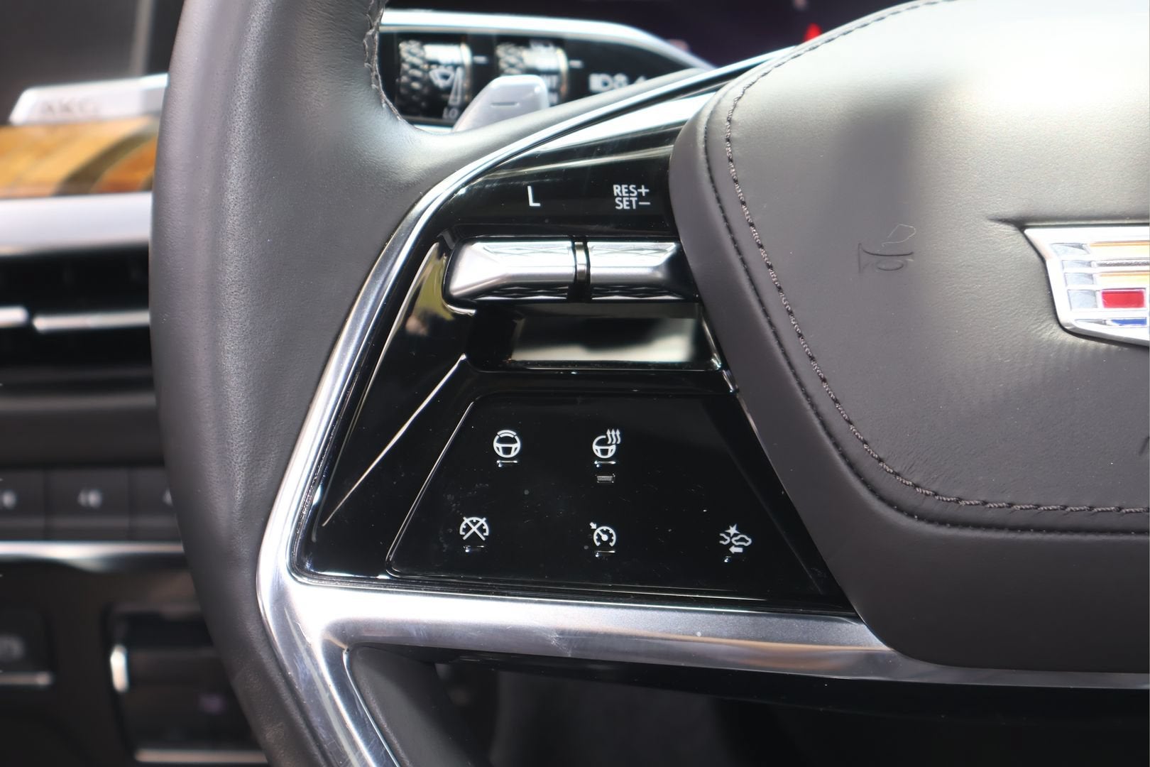 2025 Cadillac Escalade ESV Sport Platinum