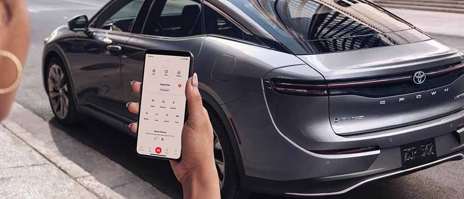 connecting to cars system using mobile phone